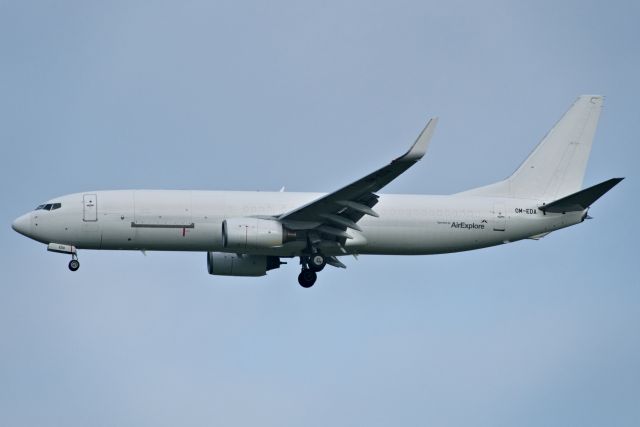 Boeing 737-800 (OM-EDA)