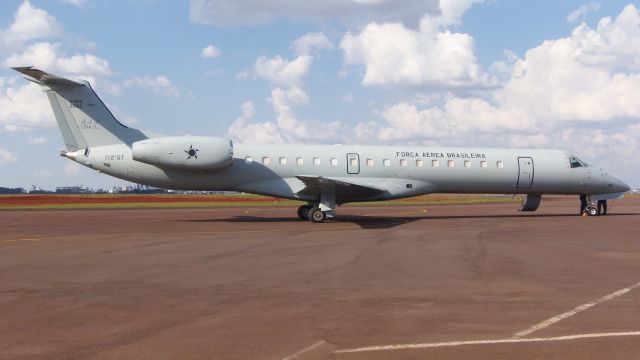 Embraer ERJ-135 (FAB2522)