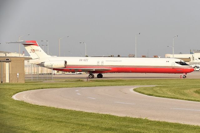 McDonnell Douglas MD-82 (XA-UZC) - 05-24-23 on IAB Ramp.