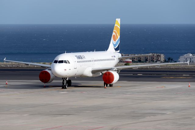 Airbus A320 (9A-BTI) - Tenerife Surbr /21/03/2021