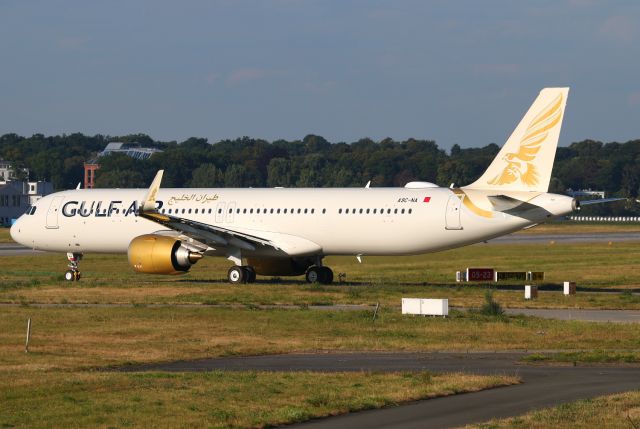 Airbus A321neo (A9C-NA)