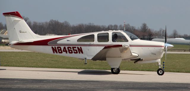 Beechcraft Bonanza (36) (N8465N) - Taxiing for departure on rwy 27... 3/14/12