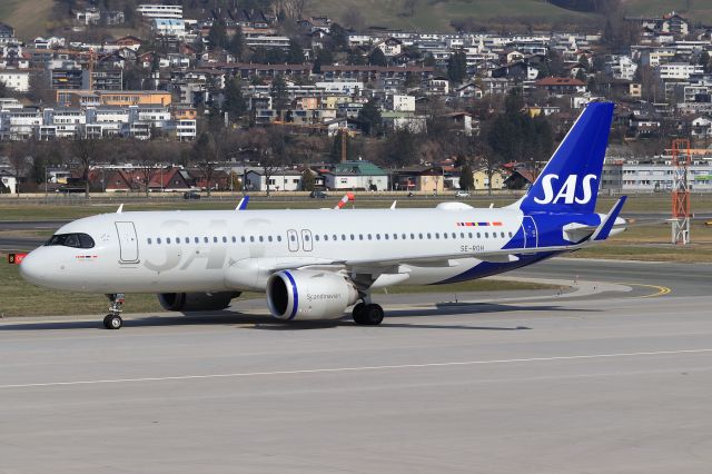 Airbus A320neo (SE-ROH)