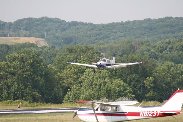 Piper Cherokee (N7779C)