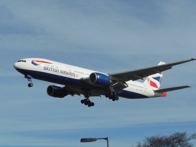 Boeing 777-200 (G-YMMJ) - British Airways (BA) G-YMMJ B777-236 ER [cn30311]br /London Heathrow (LHR). British Airways flight BA182 arriving from New York J.F. Kennedy (JFK).br /Taken from Myrtle Avenue Gardens. Hatton Cross (end of 27L runway)br /2016 03 03 a rel=nofollow href=http://alphayankee.smugmug.com/Airlines-and-Airliners-Portfolio/Airlines/EuropeanAirlines/British-Airways-BA/https://alphayankee.smugmug.com/Airlines-and-Airliners-Portfolio/Airlines/EuropeanAirlines/British-Airways-BA//a