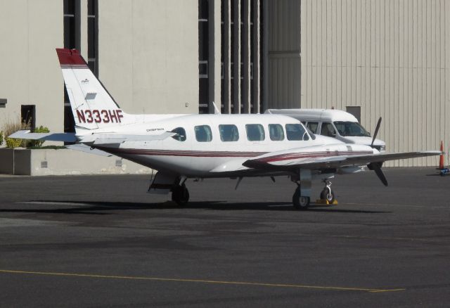 Piper Navajo (N333HF)