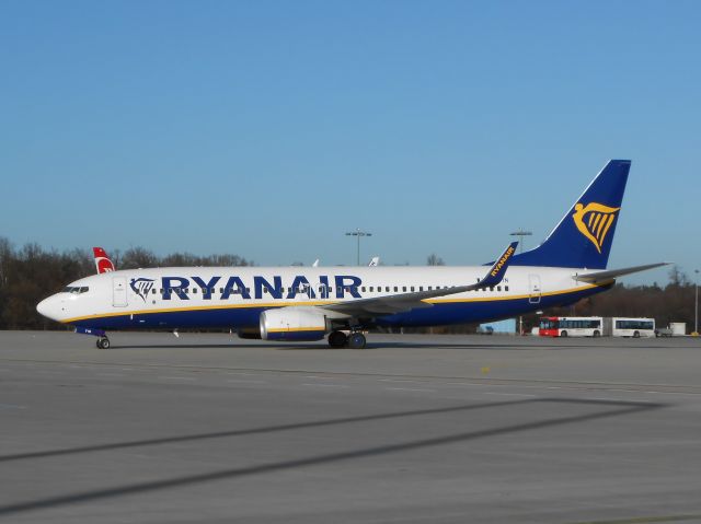 Boeing 737-800 (EI-FIN)