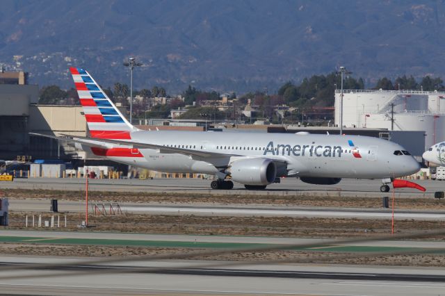 Boeing 787-8 (N807AA)