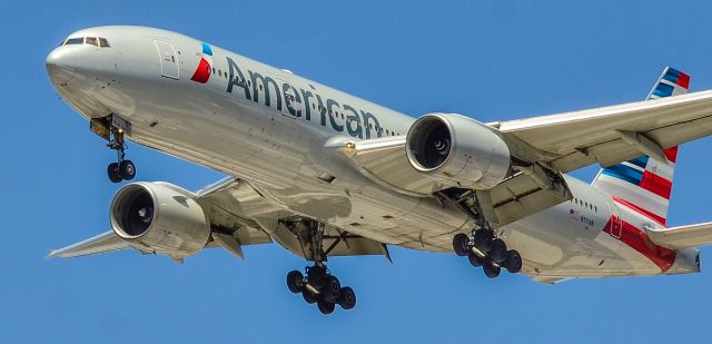 Boeing 777-200 (N771AN) - N771AN American Airlines Boeing 777-223ER s/n 29579 - Las Vegas - McCarran International Airport (LAS / KLAS)br /USA - Nevada June 8, 2021br /Photo: Tomás Del Coro