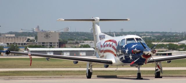 Pilatus PC-12 (N813PA)