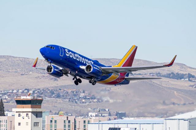 Boeing 737-700 (N224WN) - SWA6958 - RNO to LAS - 29 Dec, 2020