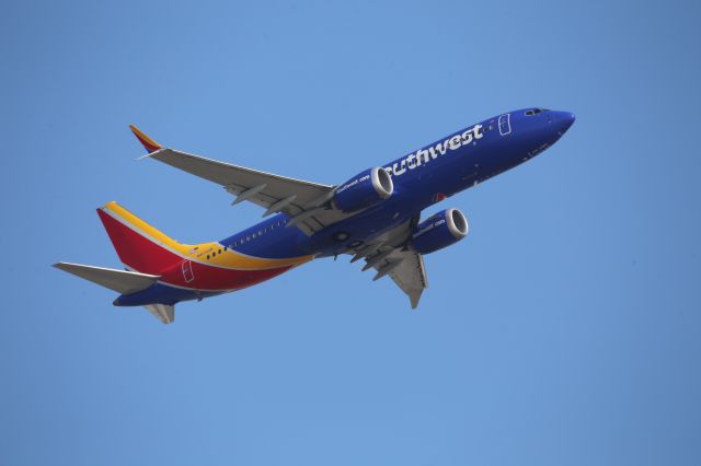 Boeing 737 MAX 8 (N8710M)