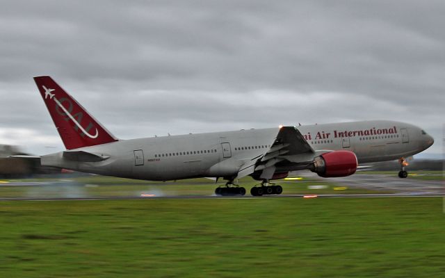 Boeing 777 (N927AX) - omni b777-2 n927ax landing at shannon this evening after a 13hr flight from hickam field honolulu hawaii 26/10/14.