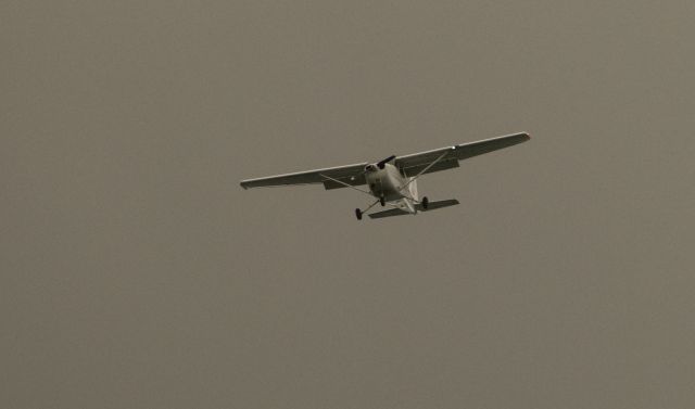 Cessna Skyhawk (C-GBMO)