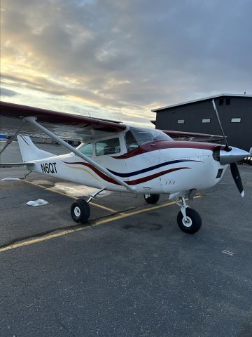 Cessna Skylane (N6QT)