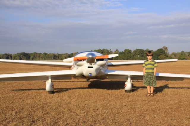 Cessna Skylane (N100HK)