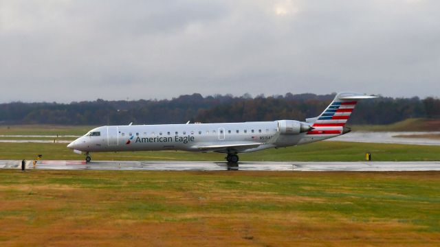 Canadair Regional Jet CRJ-700 (N515AE) - American Eagle Bombardier CRJ-701ER N515AE in Charlotte 