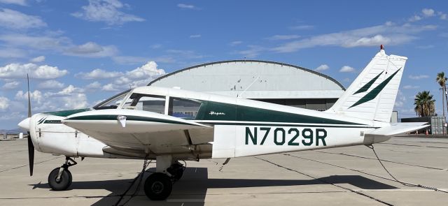 Piper Cherokee (N7029R)