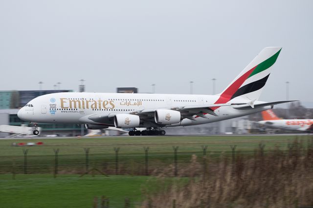 Airbus A380-800 (A6-EEC) - UAE17, the first A380 of the day, arrives at MAN