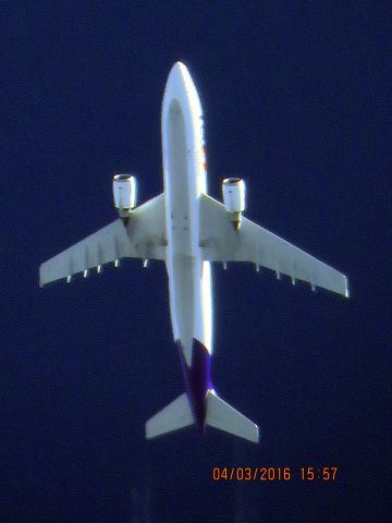 Airbus A300F4-600 (N684FE)