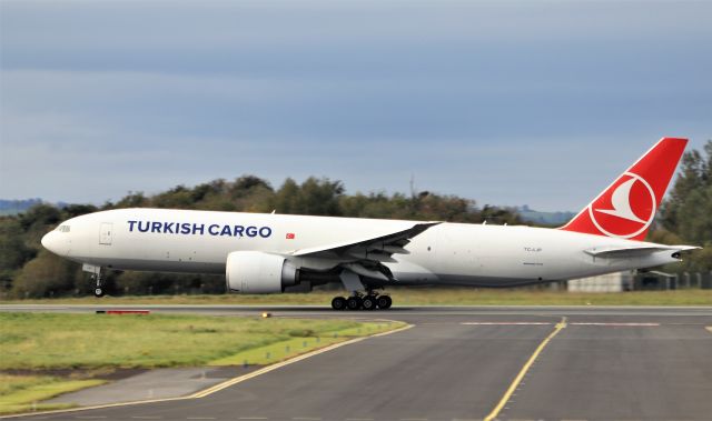 Boeing 777-200 (TC-LJP) - turkish cargo b777-ff2 tc-ljp dep shannon for atlanta 27/9/20.