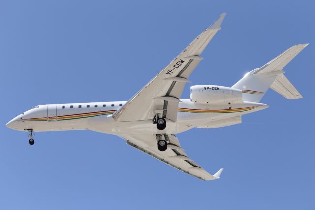 Bombardier Global Express (VP-CEW) - A Bombardier BD700 Global 6000 on short final.