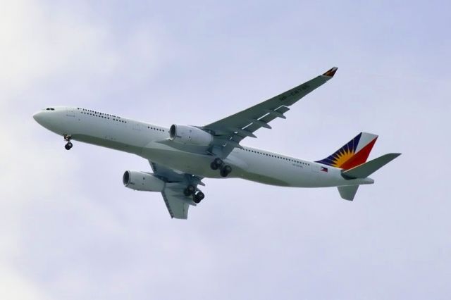 Airbus A330-300 (RP-C8785)