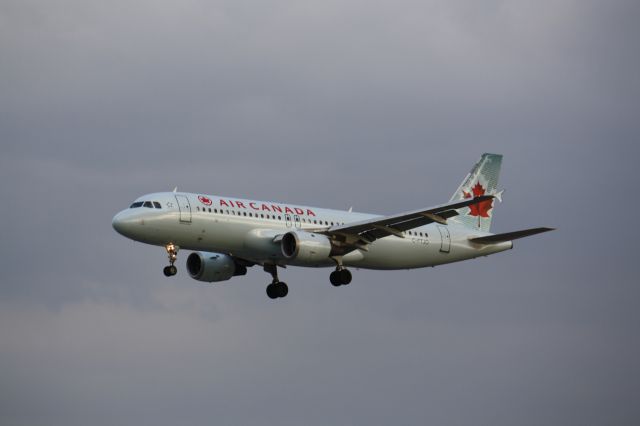 Airbus A320 (C-FTJO) - Landing At Lester B. Pearson Intl Airport,Toronto,Canada CYYZ/YYZ