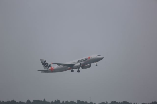 Airbus A320 (JA02JJ)