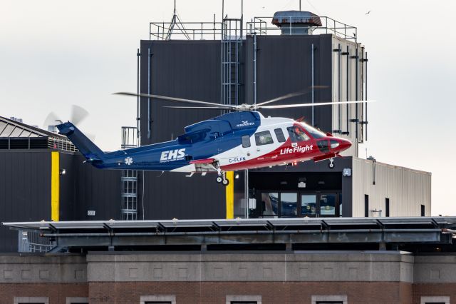 C-FLFN — - Lima Fox November lifting off from the QEII helipad (March 9th 2024)