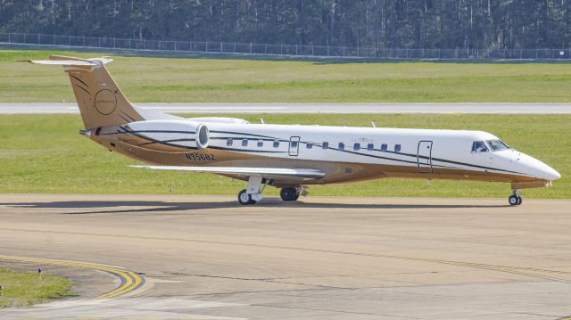 Embraer ERJ-135 (N356BZ) - A somewhat rare airplane these days and happy to catch it!