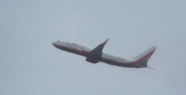 Boeing 737-800 (N781VA)