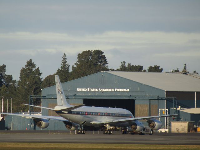 McDonnell Douglas DC-8-70 (N817NA)