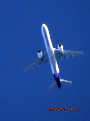 Boeing 757-200 (N784FD)