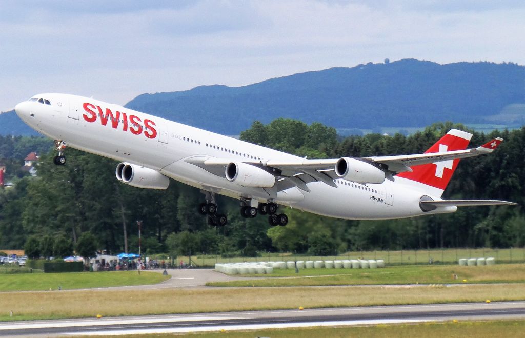 Airbus A340-300 (HB-JMI) - ZURICH - TOKYO NARITA (NRT)