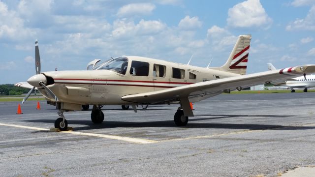 Piper Saratoga (N56BR)