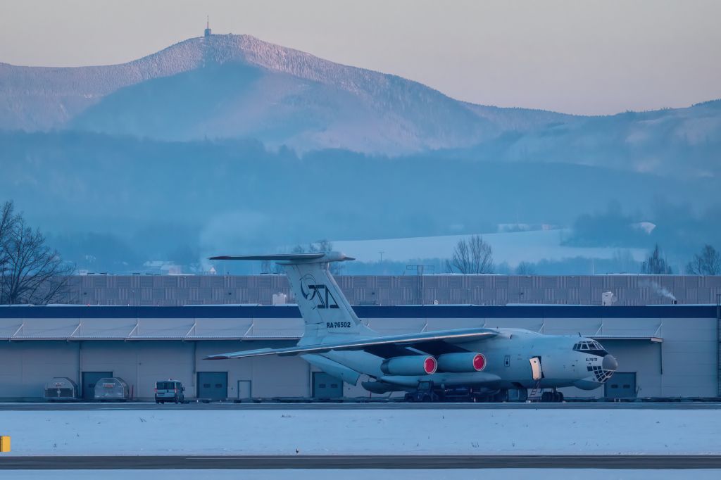 Ilyushin Il-76 (RA-76502)