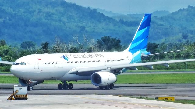 Airbus A330-200 (PK-GPS)