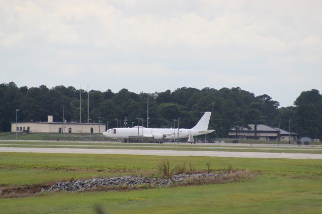 Boeing E-6 Mercury —