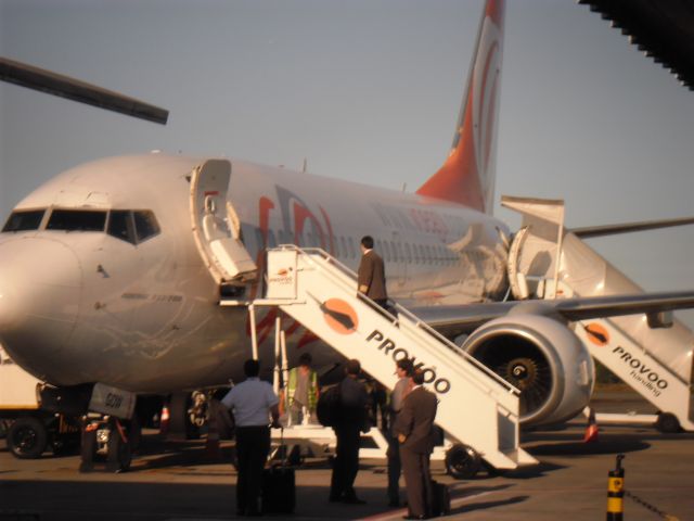 Boeing 737-700 (PR-GOW)