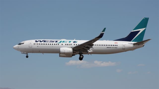 Boeing 737-700 (C-GWSA)