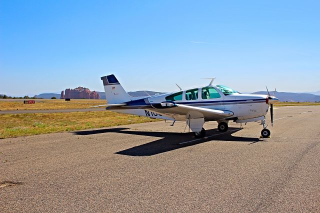 Beechcraft Bonanza (33) (N1080W)