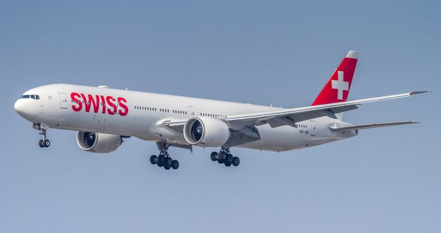 BOEING 777-300 (HB-JND) - SWR40 on short finals for runway 24R at LAX arriving from Zurich