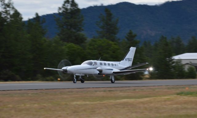 Cessna Conquest 2 (N716CC)