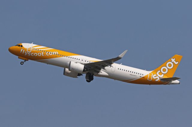 Airbus A321neo (9V-NCI)