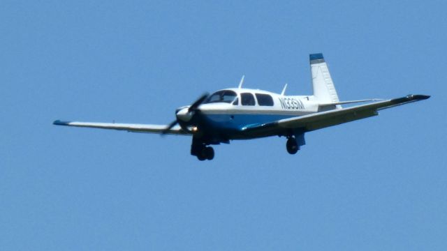 Mooney M-20 Turbo (N133SM) - On final is this 1979 Mooney M20K Turbo in the Summer of 2021.