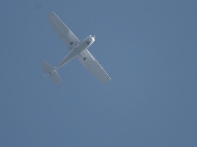 Cessna Skyhawk (N831KS) - KSU31br /07/29/21br /Go Wildcats