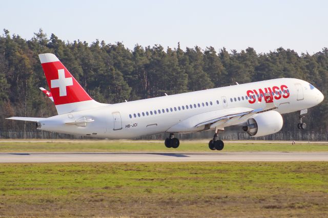 OSKBES-MAI Kityonok (HB-JCI) - A SWISS A220-300 taking off from Frankfurt Airport.br /br /Location: Viewpoint "West Runway"/Aussichtspunkt "Startbahn West".br /Date: 13.02.23 (dd/mm/yy).