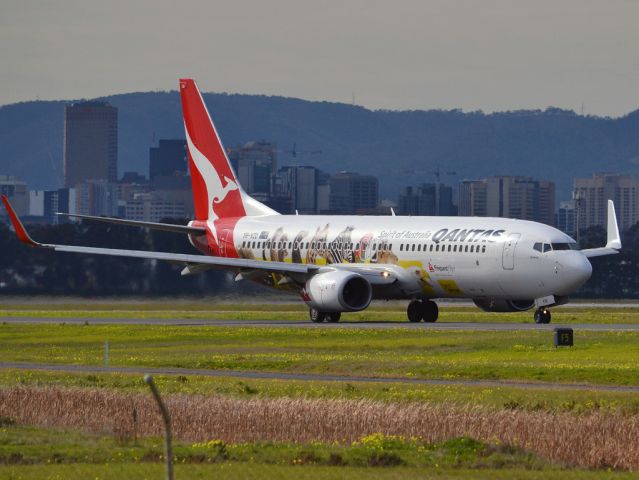 Boeing 737-800 (VH-VZD) - On taxi-way heading for take off on runway 05. Thursday 12th July 2012.