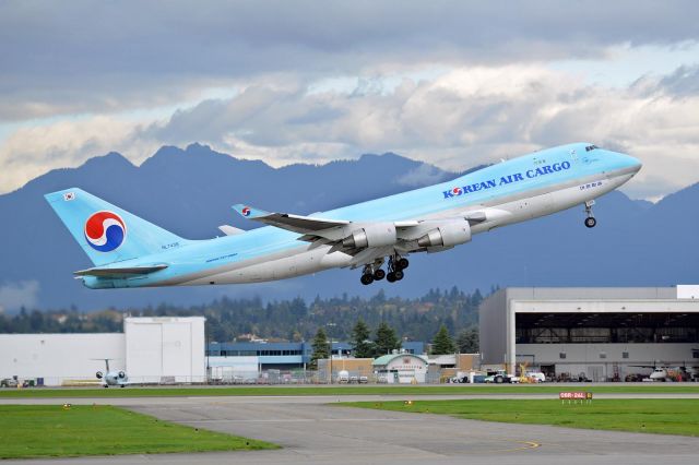 Boeing 747-400 (HL7439)